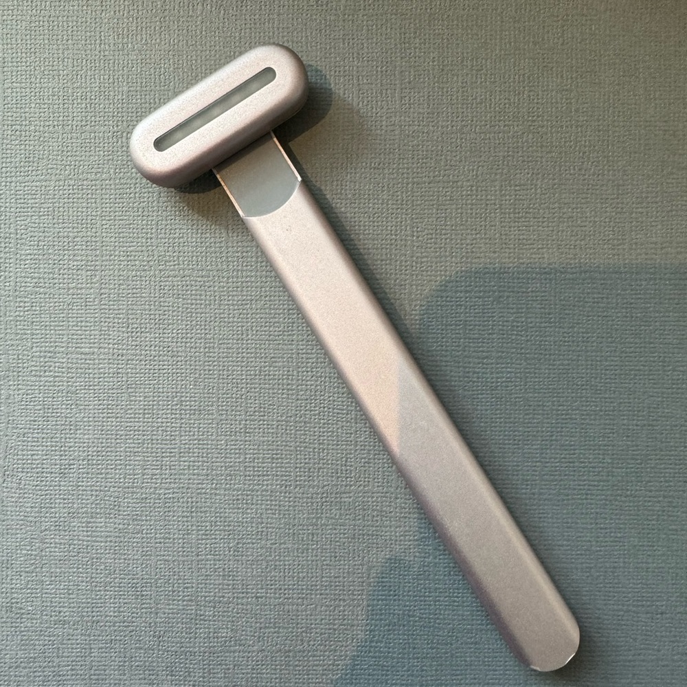 SolaWave Wand